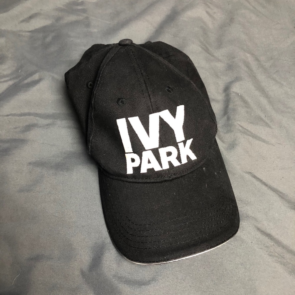 Ivy Park baseball hat